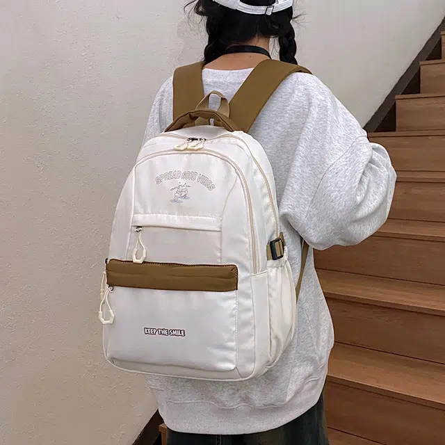 普乐威 简约大容量轻便时尚潮流百搭 尼龙 双肩包 常规 男女同款情侣款 多色