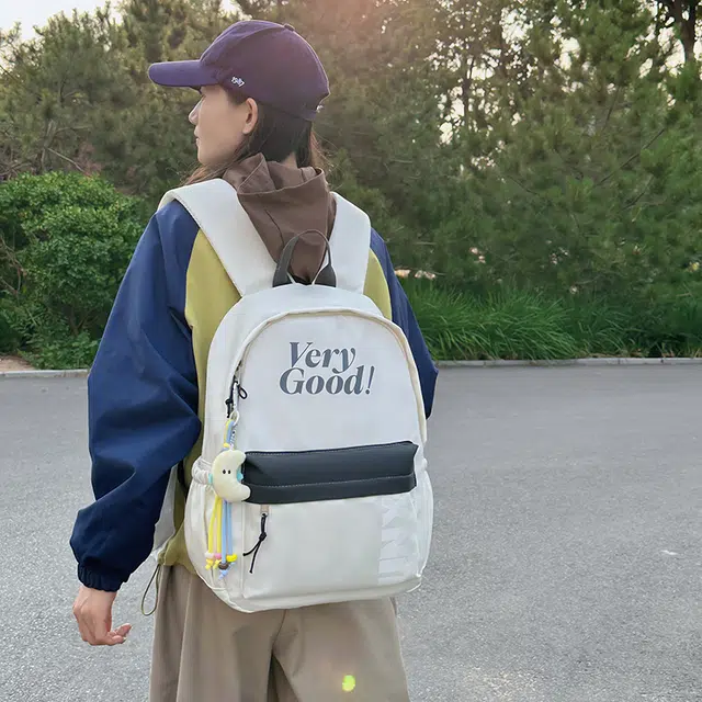 普乐威 美式街头潮流撞色字母 尼龙 双肩包 常规 男女同款情侣款 多色