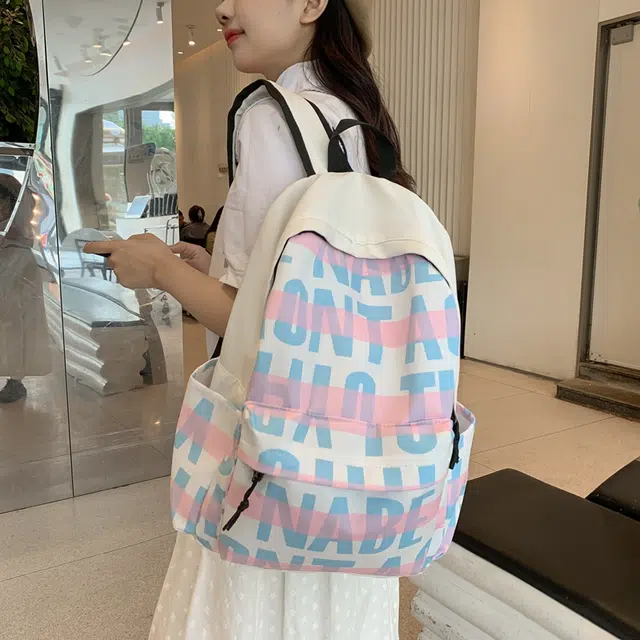 普乐威 韩版日系高颜值时尚潮酷个性书包上课通勤大容量百搭轻便旅游 尼龙 双肩包 常规 男女同款情侣款 多色