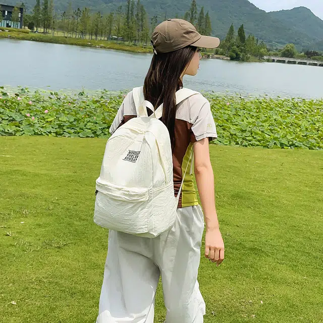 普乐威 韩版日系简约百搭个性慵懒风上课通勤书包大容量轻便休闲旅游 尼龙 背包双肩包 常规 男女同款情侣款 多色