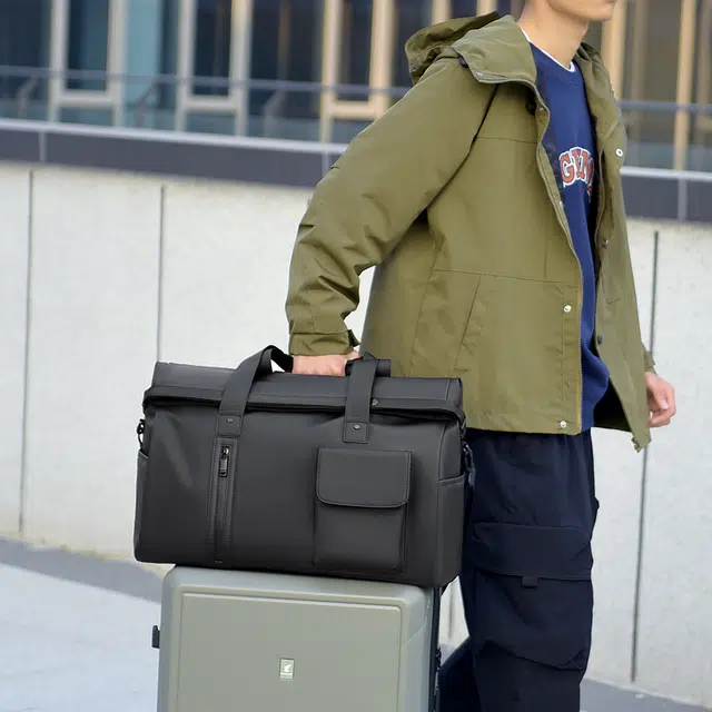 普乐威 通勤高级感潮牌健身休闲纯色百搭 牛津纺 单肩斜挎手提包 男女同款情侣款 多色