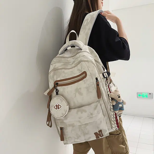 普乐威 高级感时尚简约小众设计百搭 尼龙 双肩包 男女同款情侣款 多色