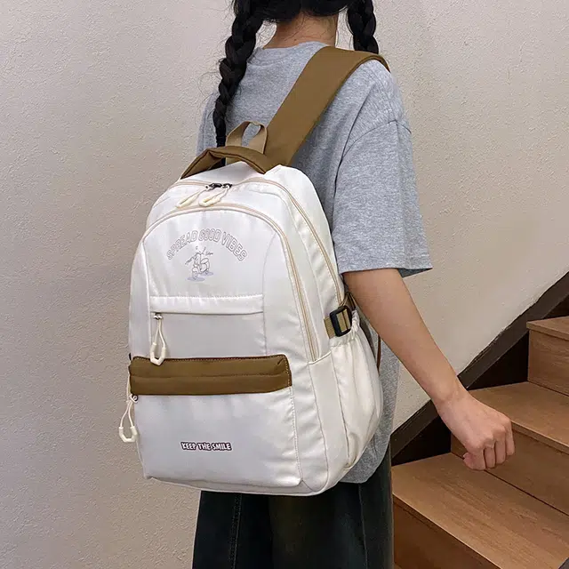 普乐威 简约大容量轻便时尚潮流百搭 尼龙 双肩包 常规 男女同款情侣款 多色