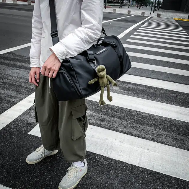 普乐威 潮流短途旅行轻便百搭 覆膜牛津布 单肩手提包 男女同款情侣款 多色