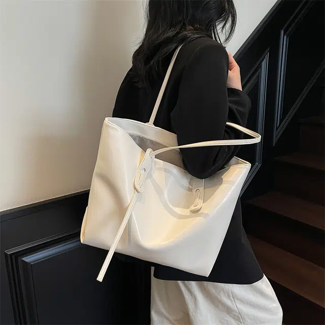 TRANSFORMERS PU Tote