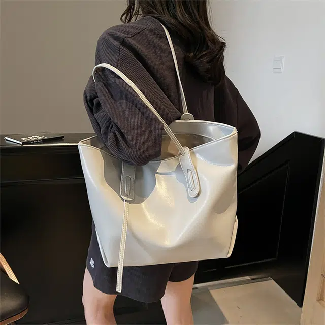 TRANSFORMERS PU Tote