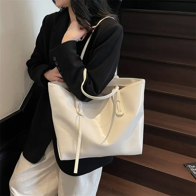 TRANSFORMERS PU Tote