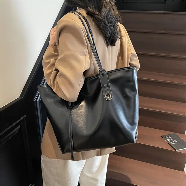 TRANSFORMERS PU Tote