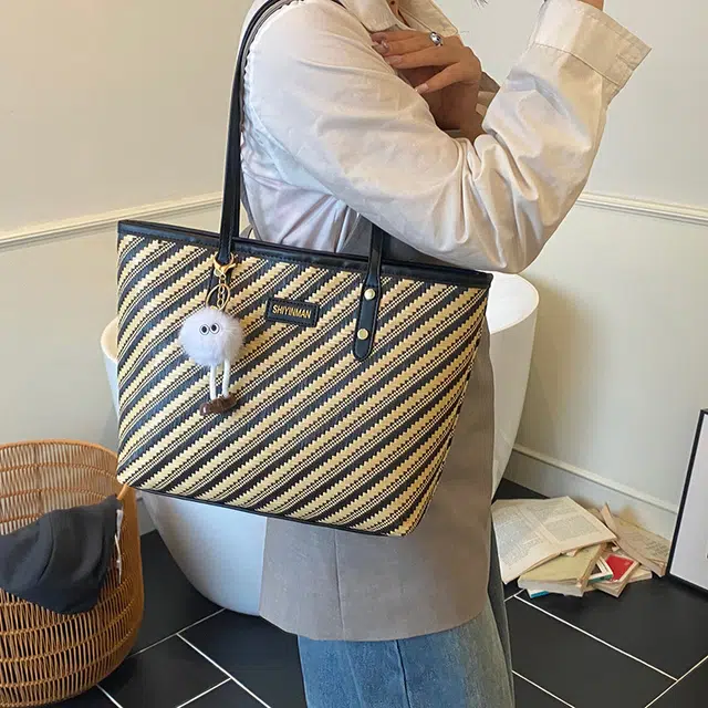 TRANSFORMERS PU Tote