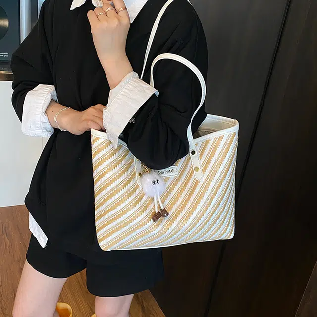 TRANSFORMERS PU Tote