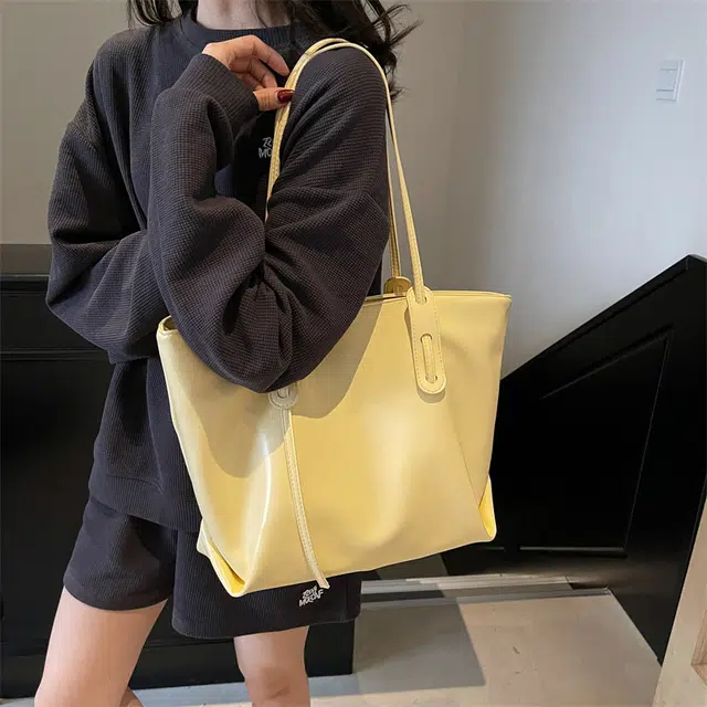 TRANSFORMERS PU Tote
