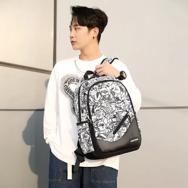 科物酷 通勤旅行大容量时尚百搭 尼龙 双肩包 男女同款情侣款 黑色/白色