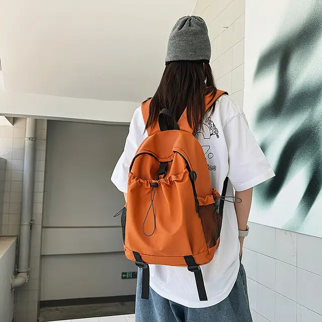 科物酷 简约轻便防水多口袋中性风通勤外出旅行大容量山系风潮 尼龙布 双肩包 男女同款情侣款 多色
