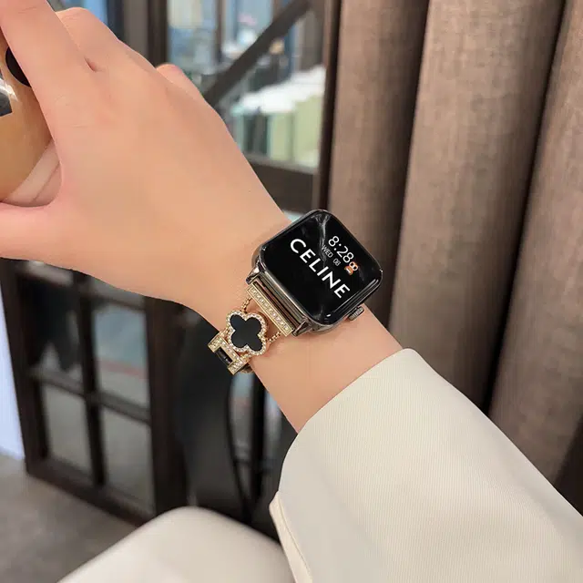 SAE -