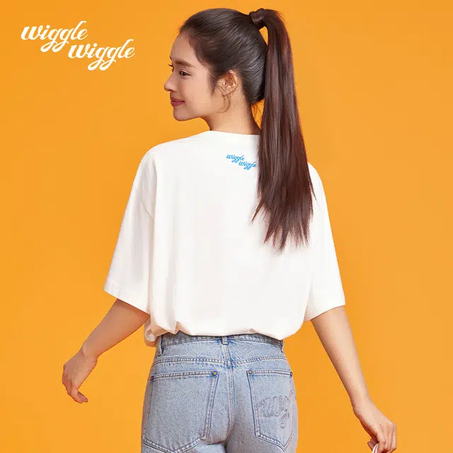 wiggle wiggle T