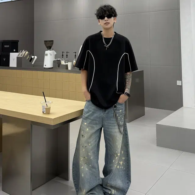 t T