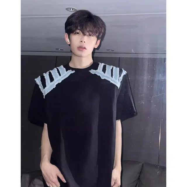 UPWARD LAB T