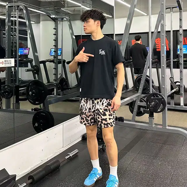 费尔岛上的猫 动物系列美式豹纹时尚舒适透气百搭休闲短裤 男女同款