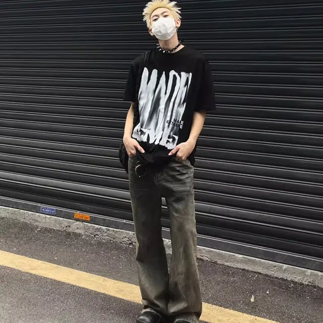 PAINT STAIN T