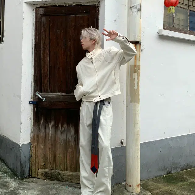 地界二  美式高街荆棘纯色个性百搭立领休闲外套棒球服 男女同款