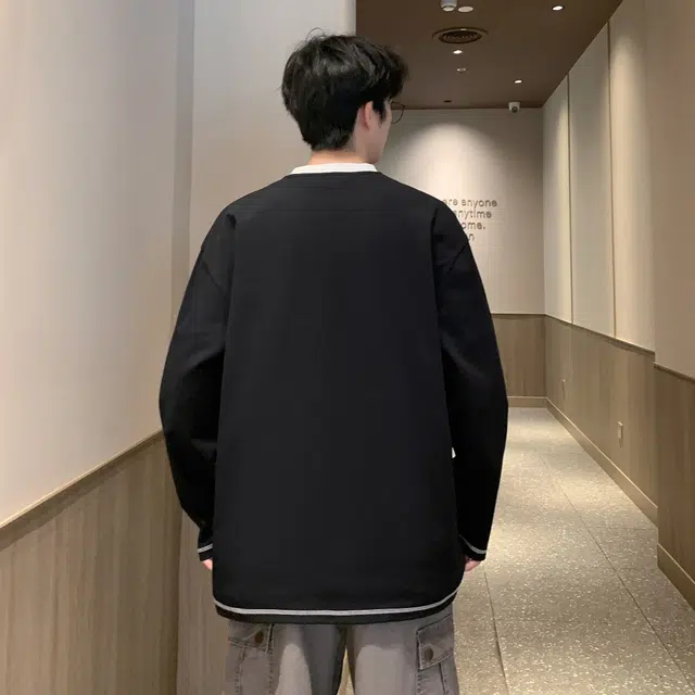 INS T