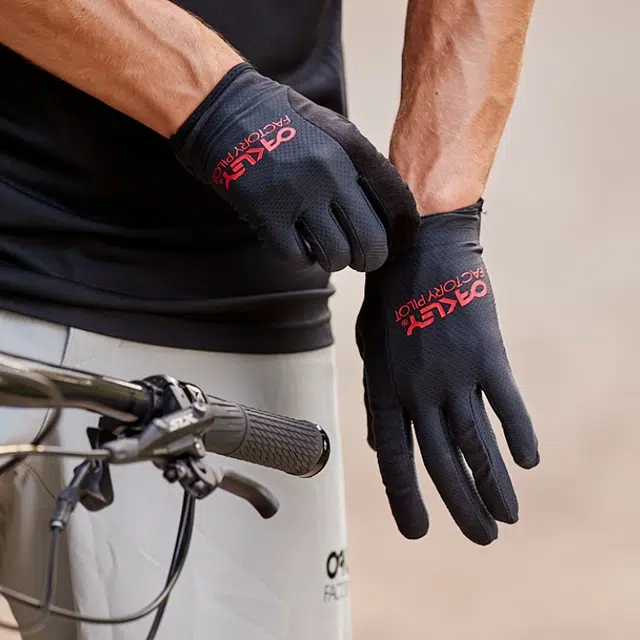 Oakley ALL MOUNTAIN MTB GLOVE