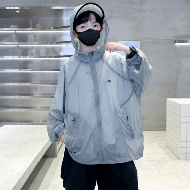 俞兆林防晒服 时尚舒适洋气 青少年