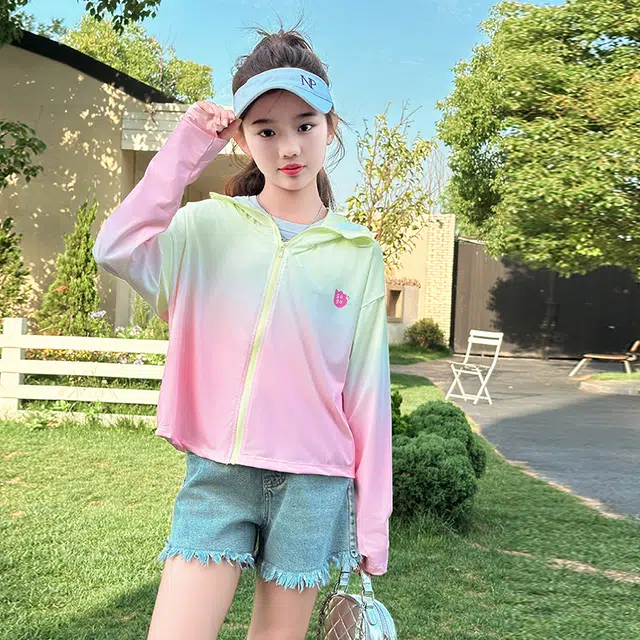 俞兆林户外服 透气时尚防晒凉感 中小童