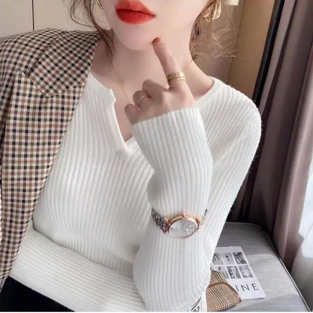 v
