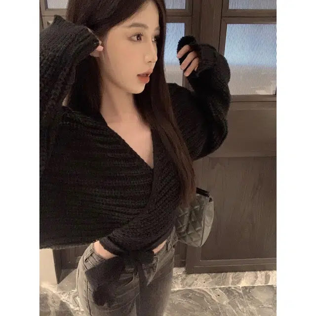 V