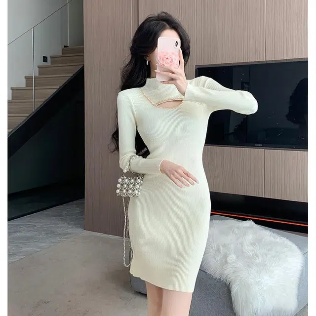 俞兆林 设计感缕空半高领打底针织纯欲风修身包臀裙子长袖连衣裙 女款