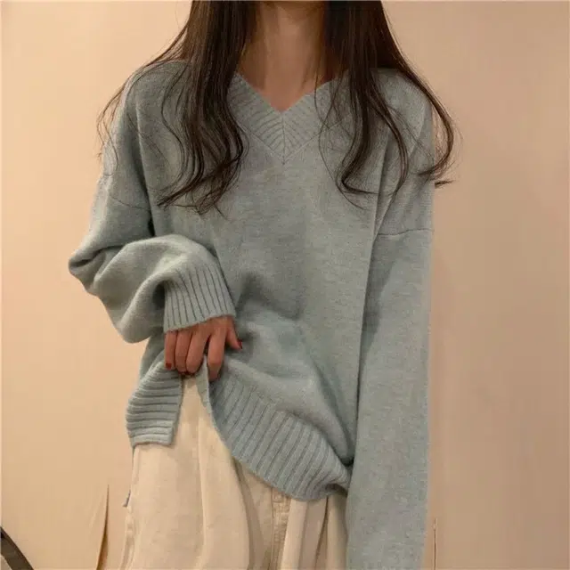 v