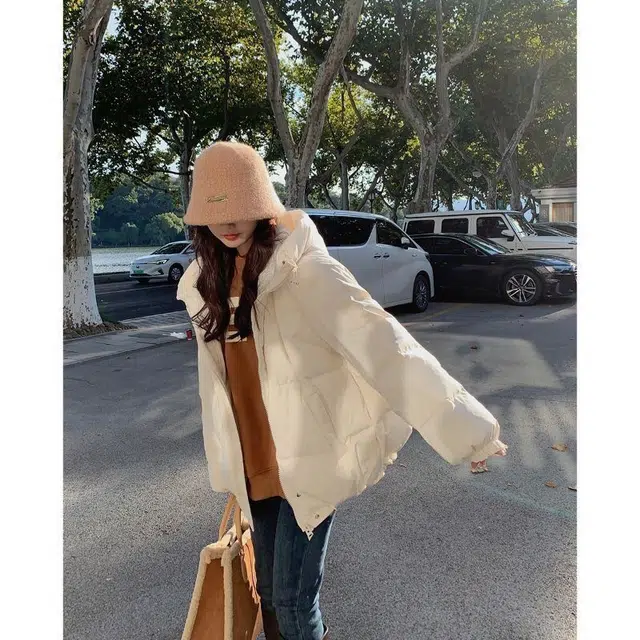 俞兆林 时尚复古甜美连帽韩系宽松简约百搭长袖外套棉服 女款