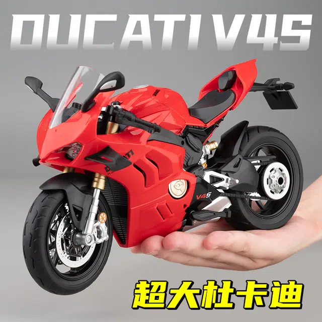 x DUCATI V4S 19