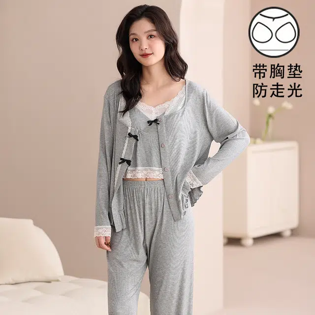 蒄趣 优雅甜美蕾丝吊带长袖开衫长裤自带胸垫宽松三件套睡衣套装 女款