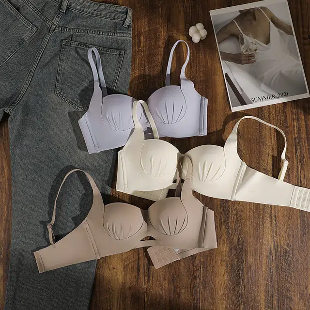 蒄趣 简约无痕软支撑小胸聚拢收副乳防下垂高弹提拉舒适文胸 女款