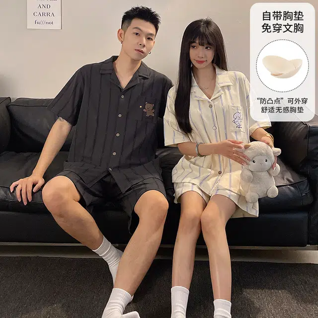 蒄趣 舒适线条狗自带胸垫条纹俏皮可爱宽松短袖开衫睡衣套装 女款