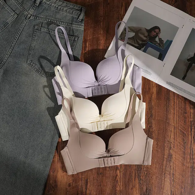 蒄趣 无痕小胸聚拢收副乳防下垂防外扩固定杯文胸 女款