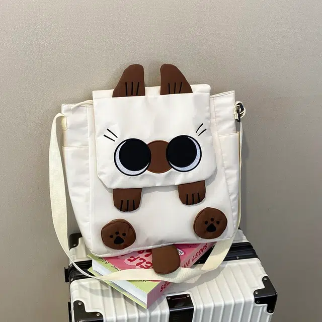 雅鹿 可爱卡通卡通时尚少女大学生上课装书邮差包袋潮 尼龙 单肩斜挎包 男女同款情侣款 多色
