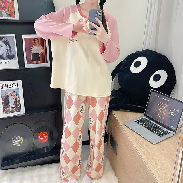 草本初色 卡通图案套头带胸垫长袖长裤甜美宽松休闲可外穿家居服睡衣套装 女款 组合装