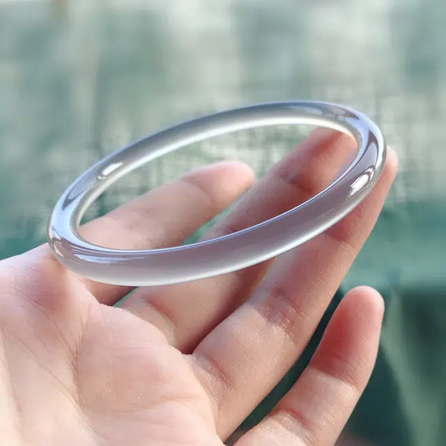 【峨眉山官方已过香】 峨眉山 烟雨雾隐冰透烟灰叮当镯 细圆条清冷感 招财护身 高级显白小众设计感美人镯#好运天然 玉髓 手镯 女款