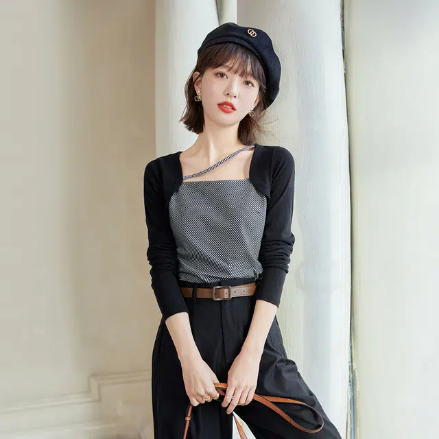兰缪 时尚设计感甜酷辣妹内搭短款长袖方领上衣小众修身百搭针织衫 女款