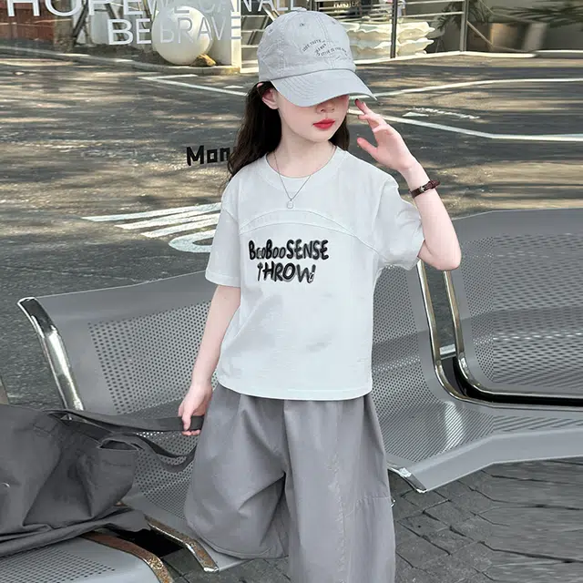 MY LITTLE PONY T