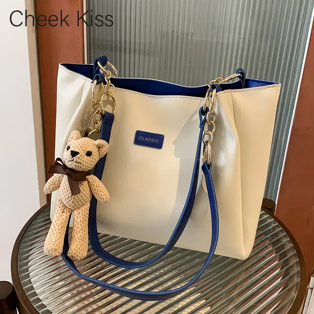 cheekkiss
