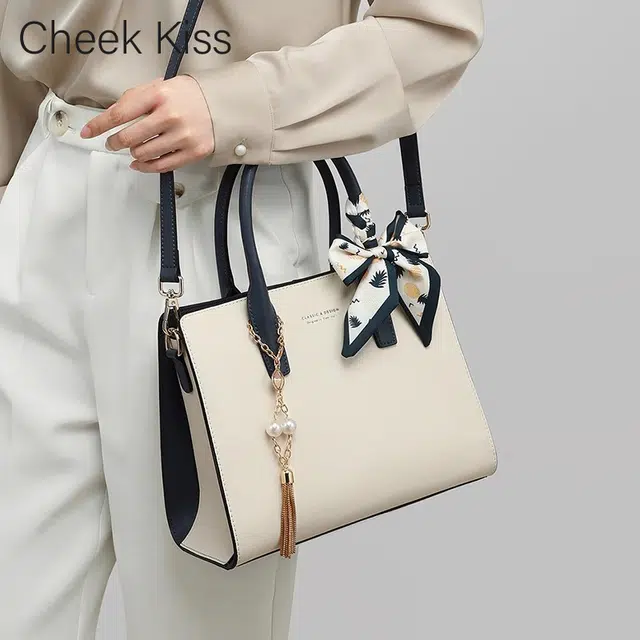 cheekkiss