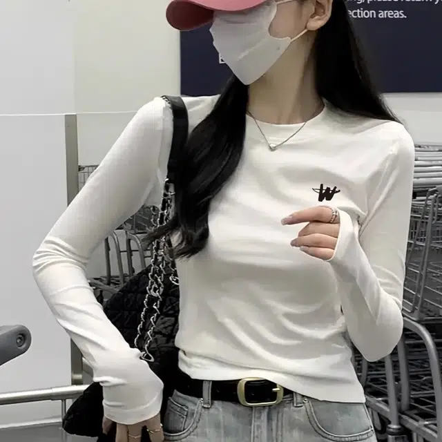 AWAO Logo T