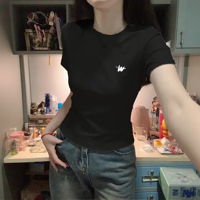 AWAO Logo T