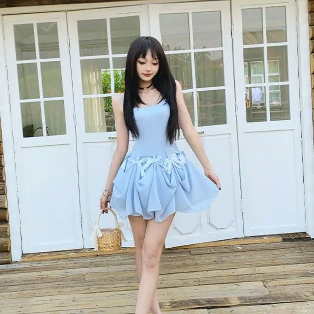 纤丝鸟 舒适时尚休闲简约吊带连衣裙 女款