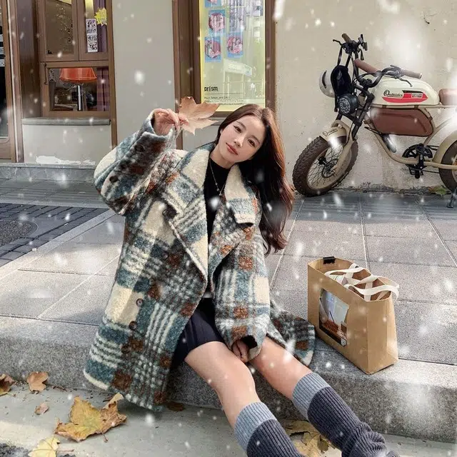 纤丝鸟 时尚复古设计感休闲百搭宽松韩系截短外套 女款