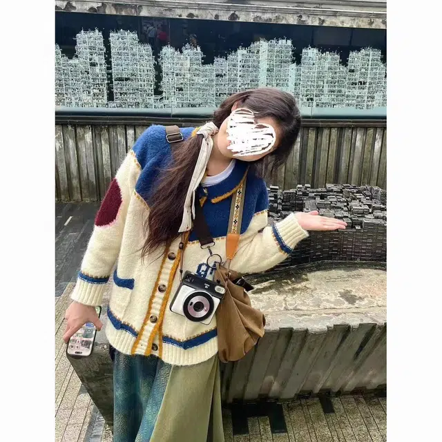 纤丝鸟 复古设计美式小众宽松感时尚舒适针织衫 女款